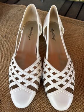 Angela Steps Women's Cream Woven Slingback Flats